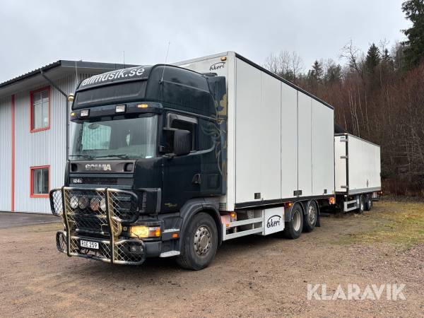 Lastbil Scania R124 LB6x2*4NB 420 + skåpsläp