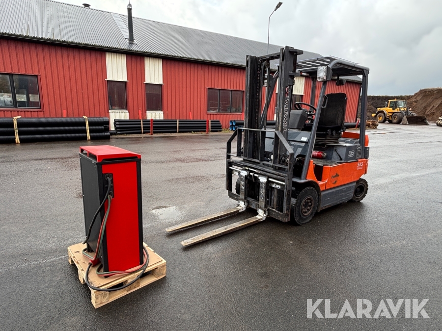 Gaffeltruck Toyota 7FBMF25 2500kg