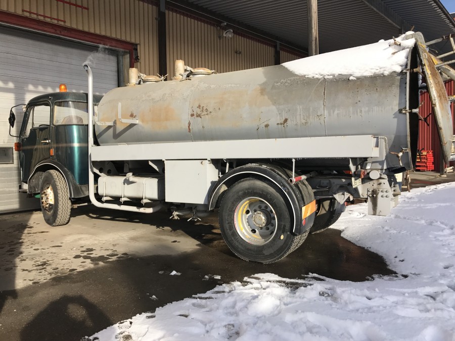 Slamsugningsbil/ sugbil