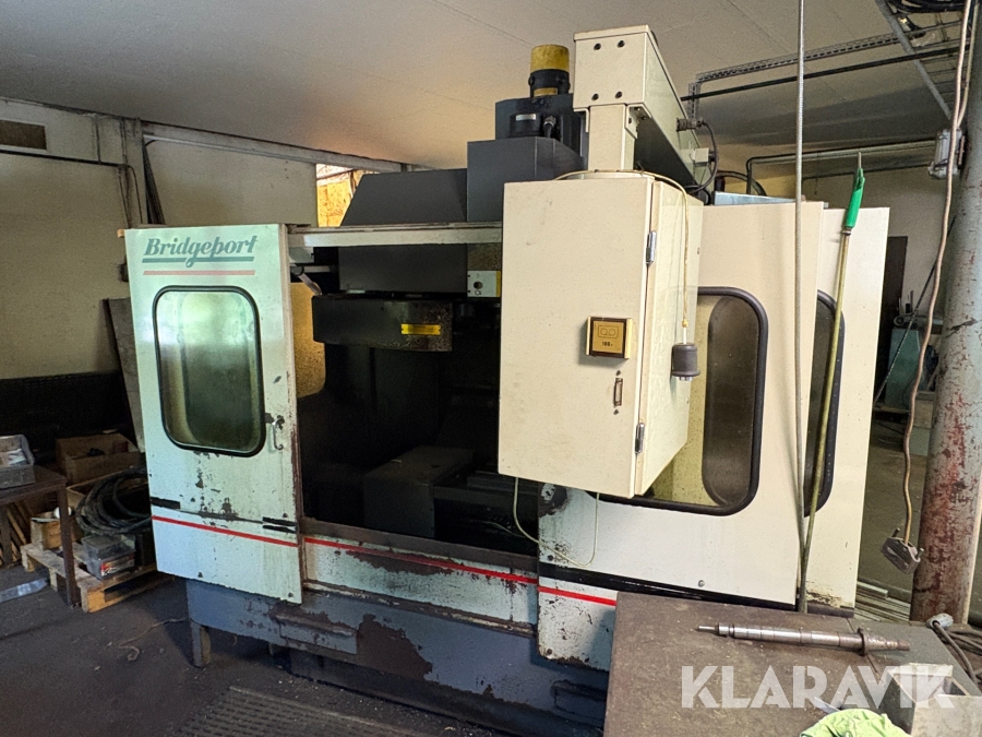 Fleroperationsmaskin Bridgeport Interact 520