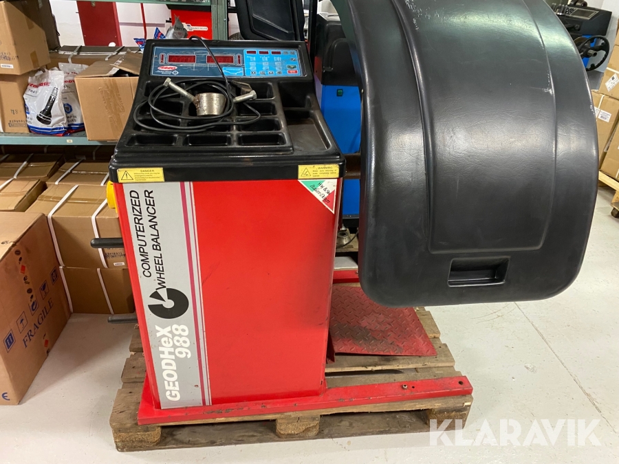 Balanseringsmaskin Areo Geodhex 988 för lastbilsdäck