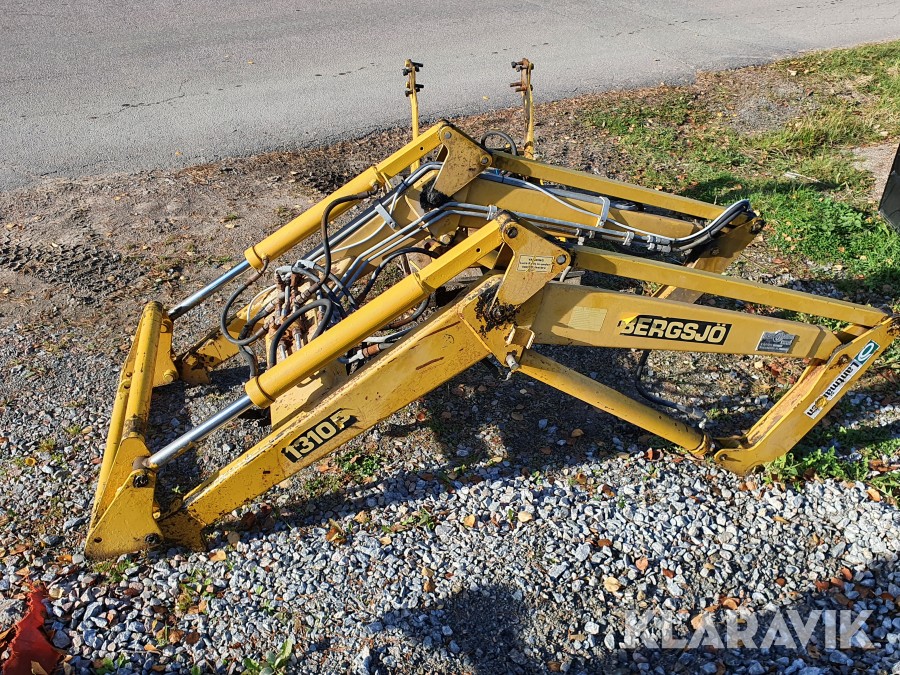 Frontlastare med fästjärn Bergsjö Trima 1310-P