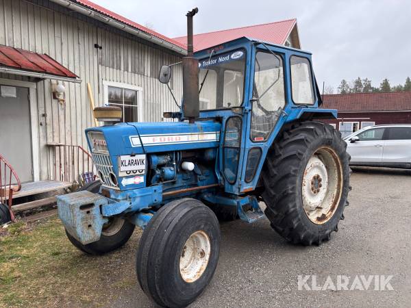 Traktor Ford 7000