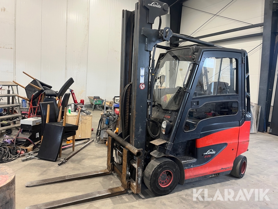 Truck Linde E25 2,5 T