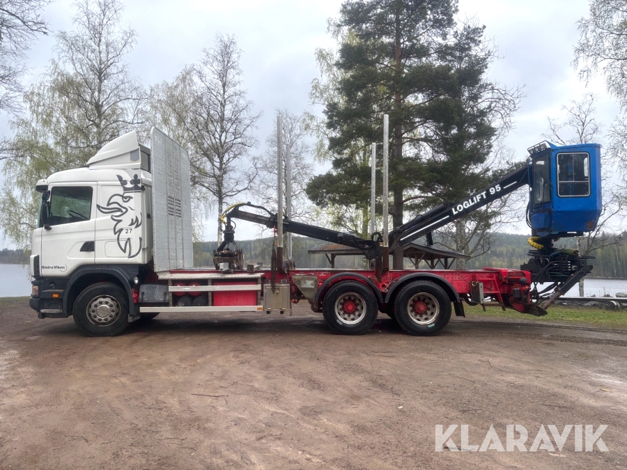 Timmerbil Scania 164G med kran