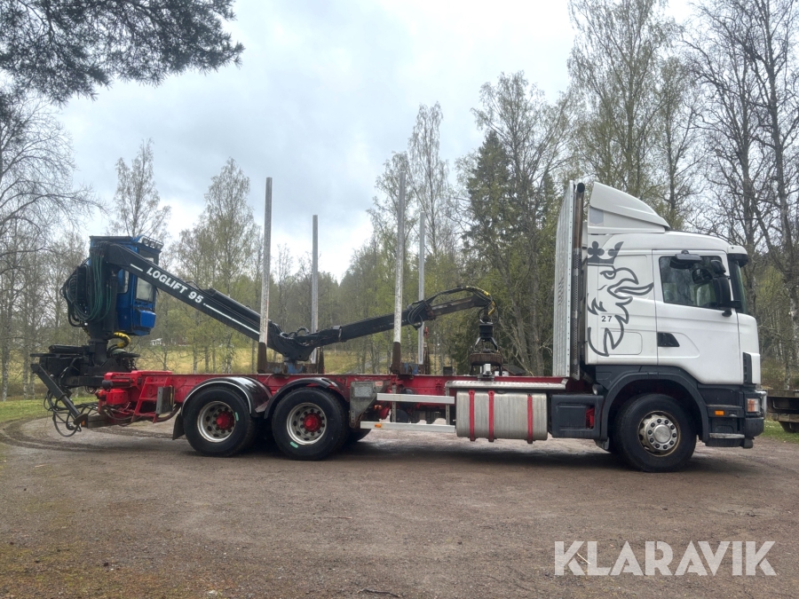 Timmerbil Scania 164G med kran