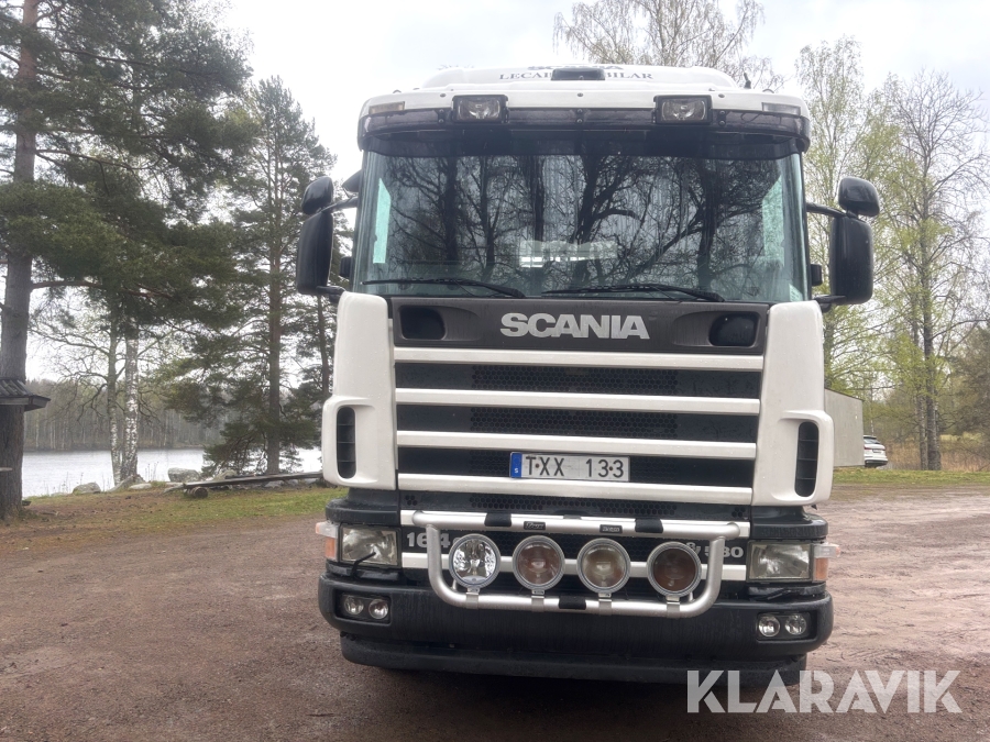 Timmerbil Scania 164G med kran