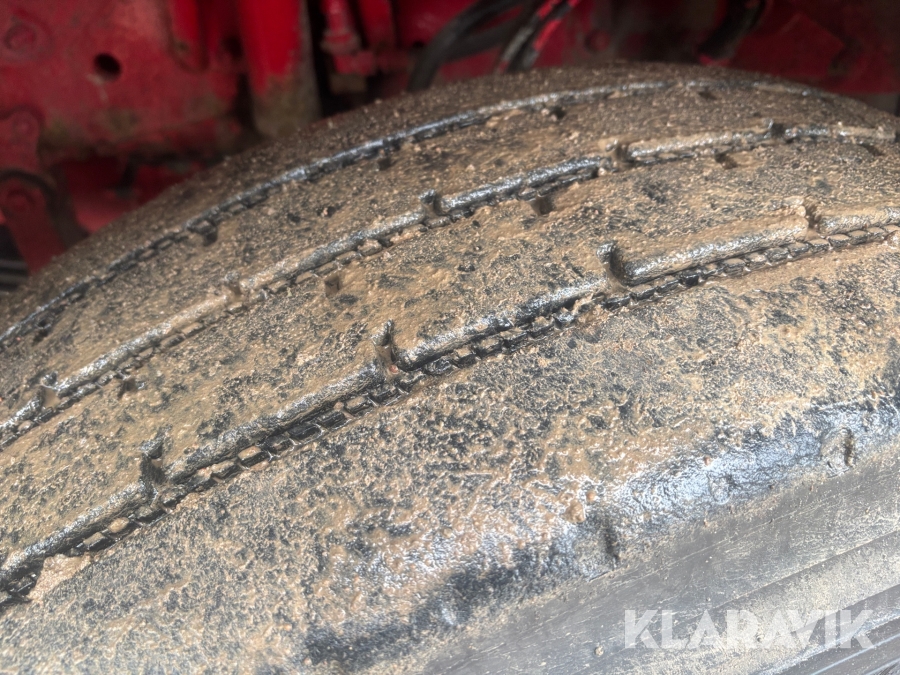 Timmerbil Scania 164G med kran
