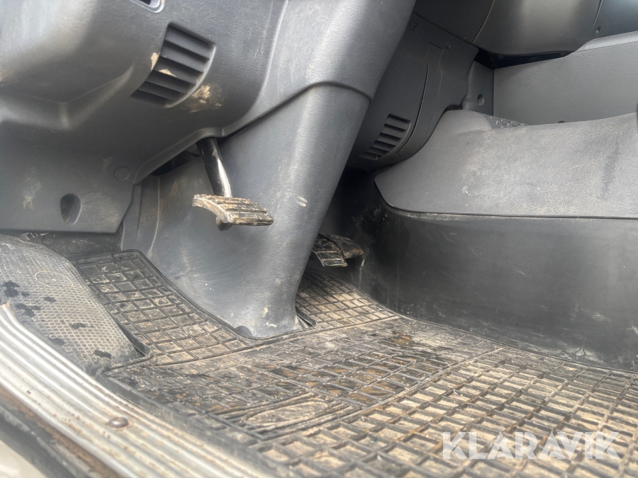 Timmerbil Scania 164G med kran