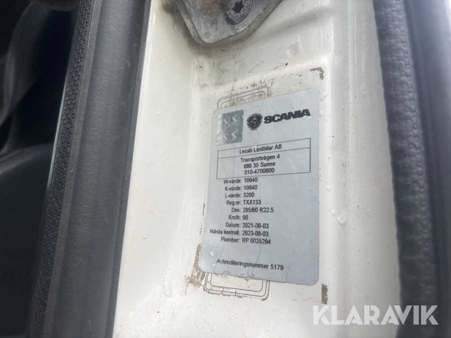 Timmerbil Scania 164G med kran