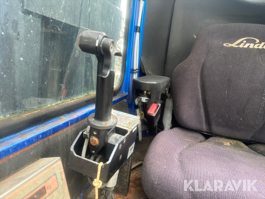 Timmerbil Scania 164G med kran