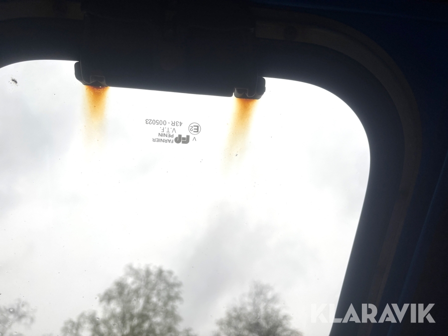 Timmerbil Scania 164G med kran