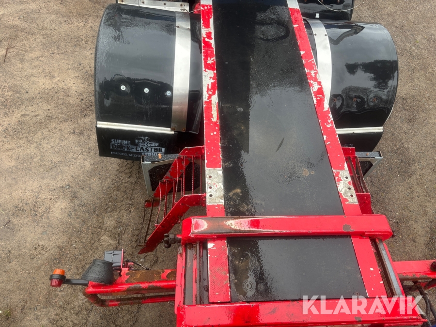 Timmerbil Scania 164G med kran