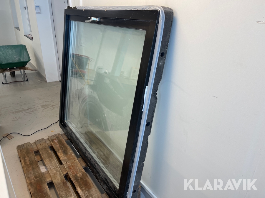 Fönster Elit 3-glas svart