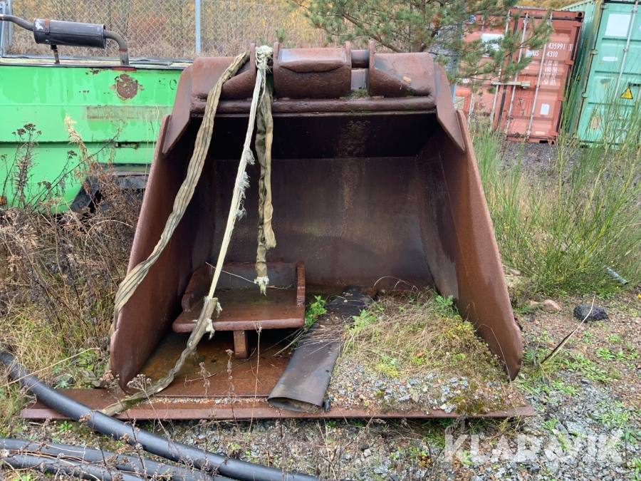 Skopa med B27 fäste