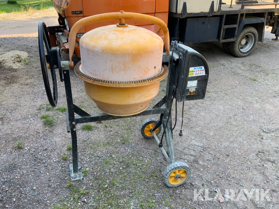 Betongblandare Concrete mixer Hcm450