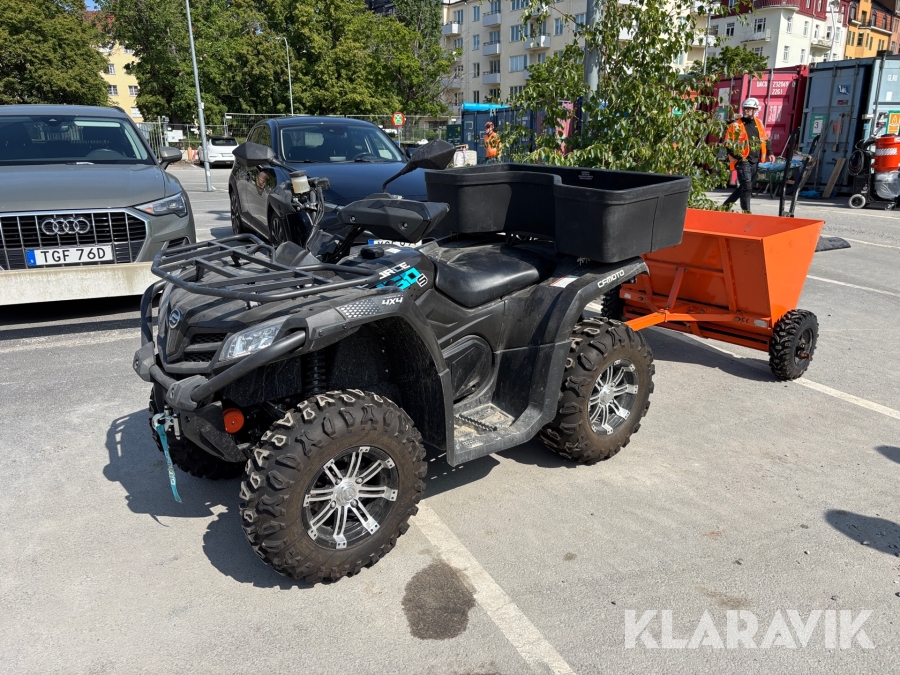 ATV CFMoto CForce 450S med redskap