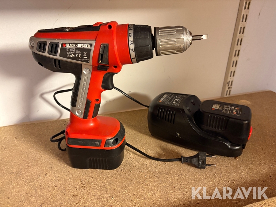 Skruvdragare Black&Decker HP126F3