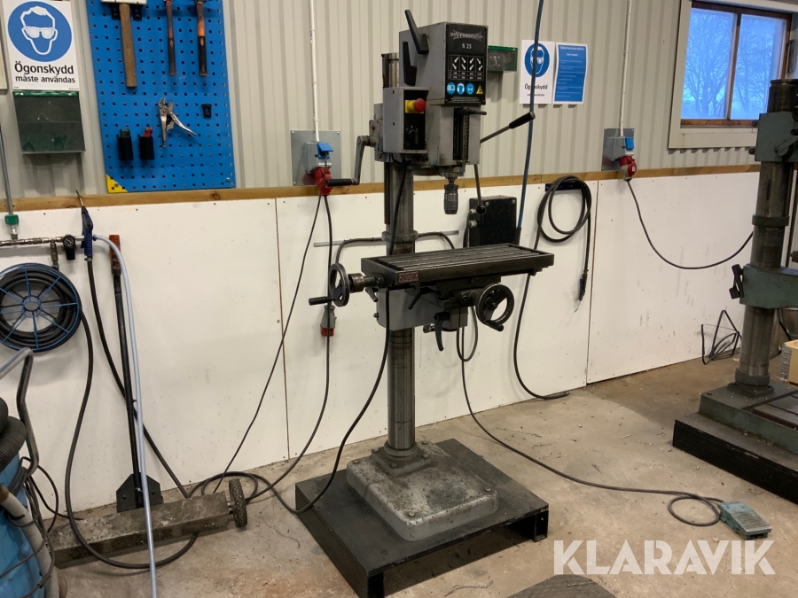 Borrmaskin Strands S 25 med koordinatbord
