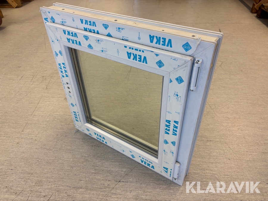 Badrumsfönster högerhängd klarglas Enomic 6x6