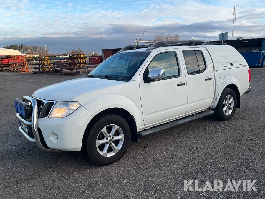 Pickup Nissan Navara Dubbelhytt 2.5 dCi 4x4 Aut