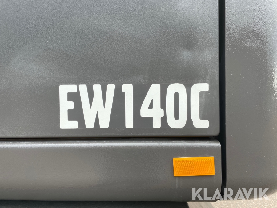 Grävmaskin Volvo EW140C
