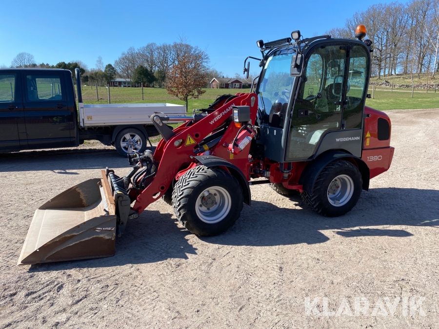 Kompaktlastare Weidemann 1380 med Planeringsskopa