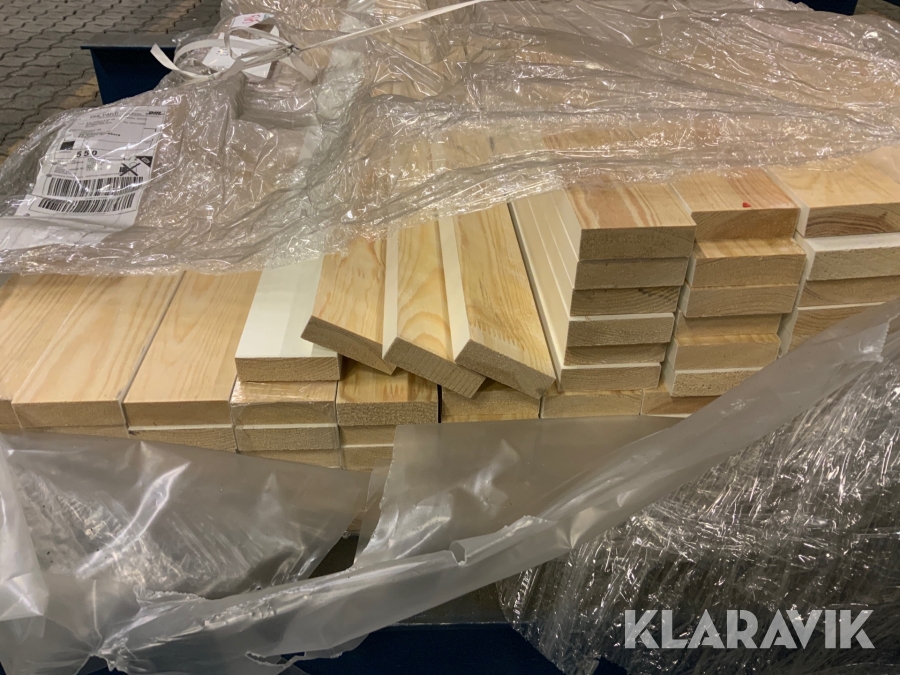 Dörrsmyg Vitmålad 21x67 x4400 mm ca 422 löpmeter