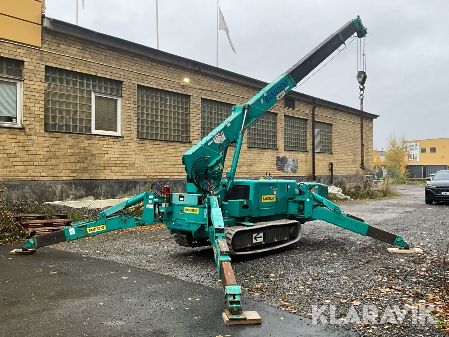 Minikran Maeda MC305 CRME med fjärrkontroll