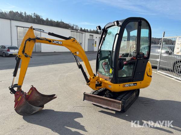 Grävmaskin JCB 8018 CTS med 2 skopor S30