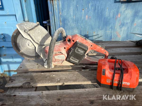 Kapmaskin Husqvarna K 535i med vattentank