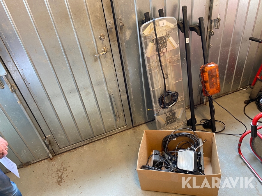 Blixtljus och arbetsbelysning