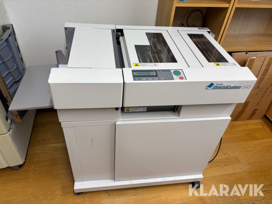 Grafisk efterbehandlingsmaskin Duplo DocuCutter 545