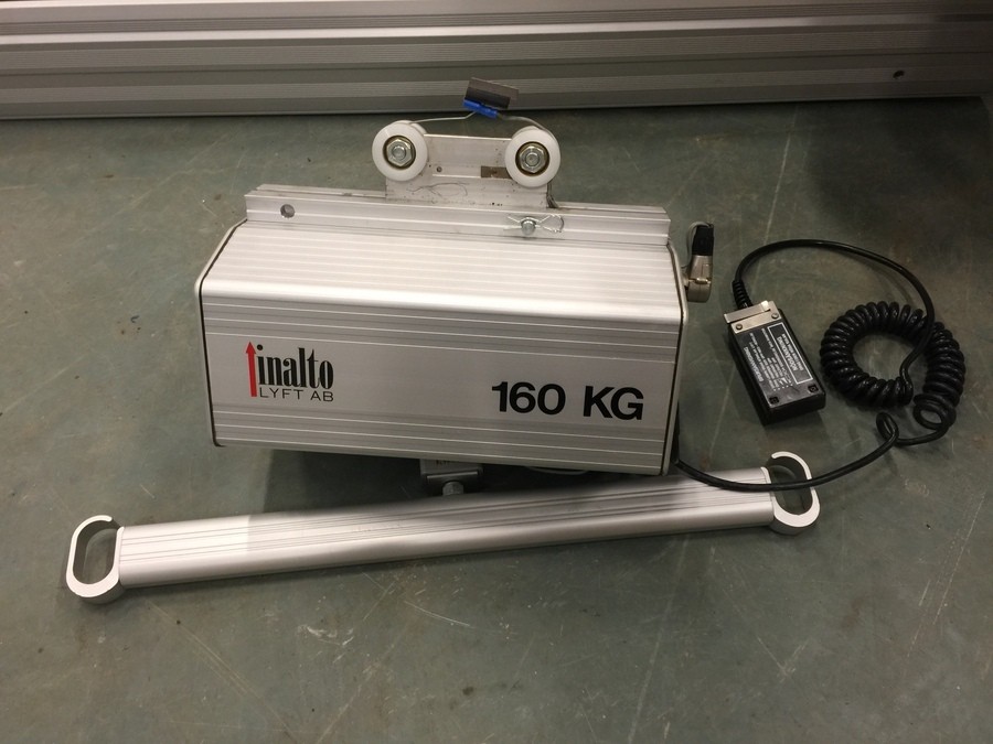 Personlyft Persontransportör Patientlyft med skena + motor