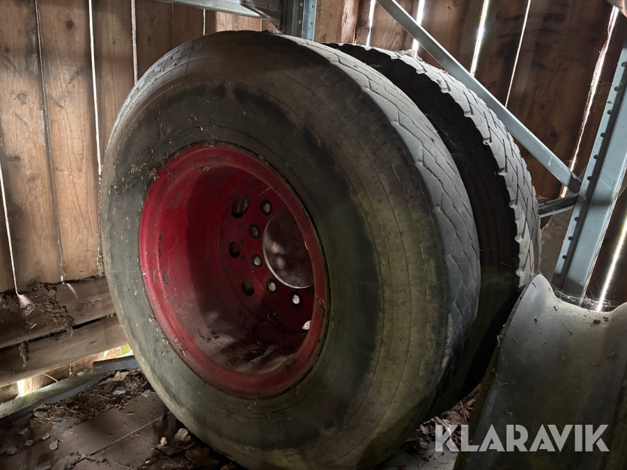 Hjul till kärra Michelin 11.00R20 2st