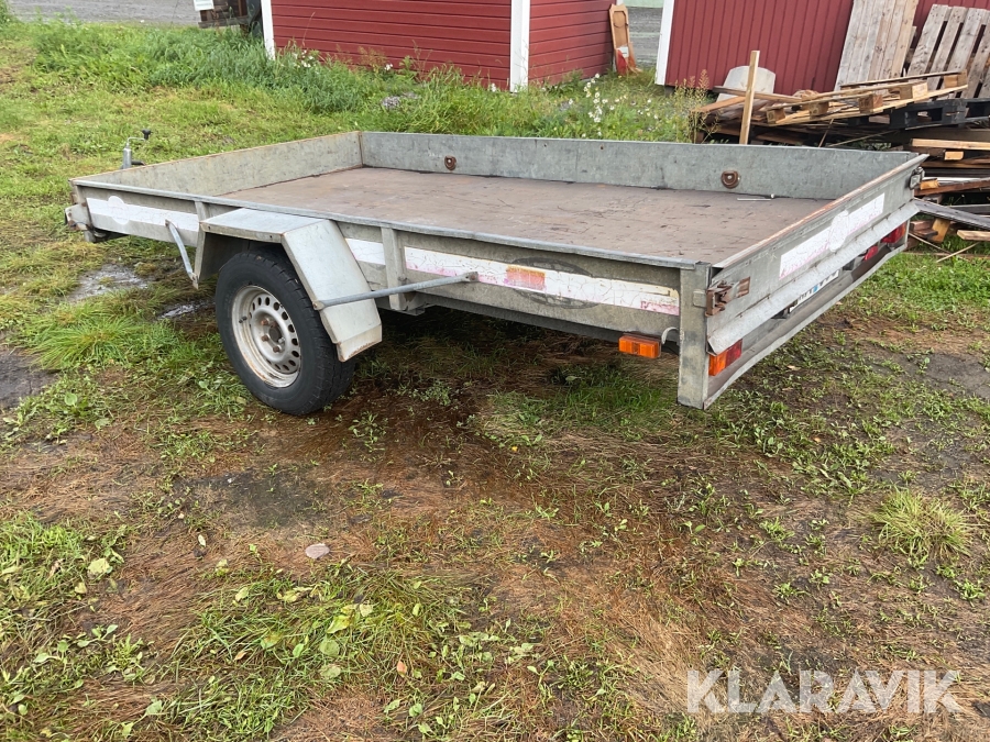 Personbilssläp Tiab 5813