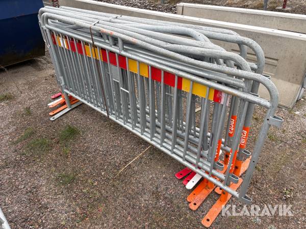 Kravallstaket med T-fot 9st