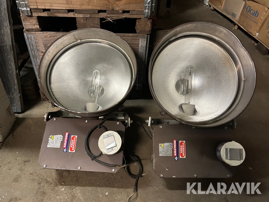 Strålkastare ASEA skandia 2 st