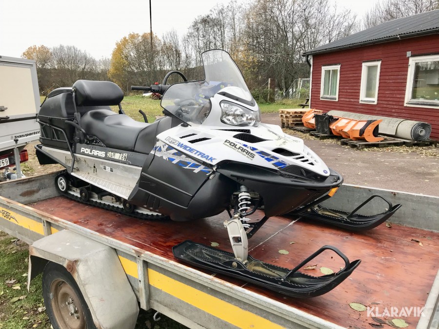 Snöskoter Polaris Widetrak IQ
