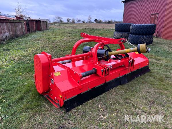 Betesputs Maschio Bufalo 300 för front- och bakmontering