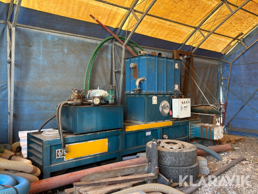 Spånbalningsmaskin BM Trada