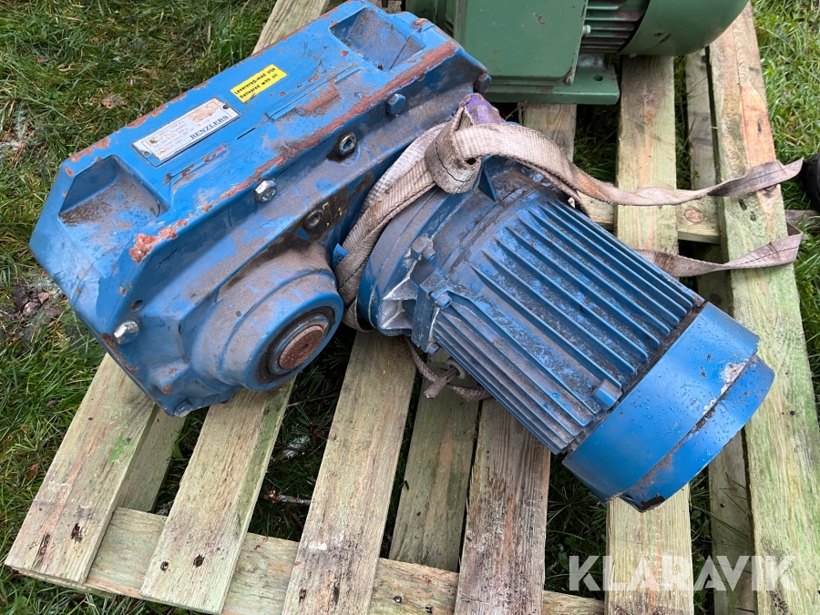 Elmotor med kuggväxel till sorteringsverk Benzlers