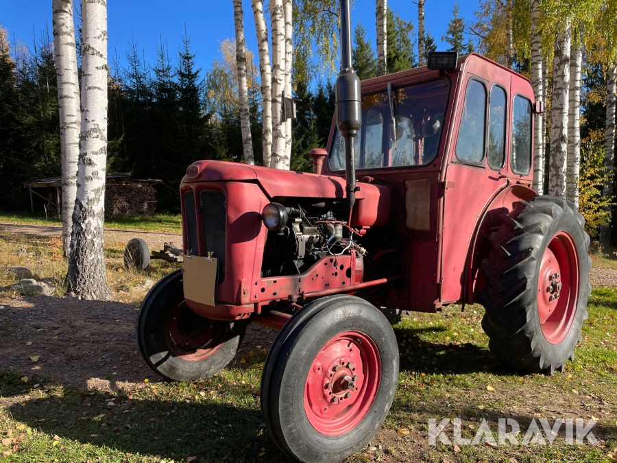 Traktor Volvo BM 320