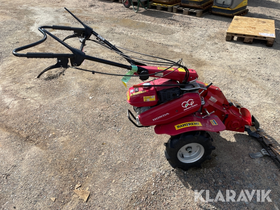 Hjultraktor med slåtterbalk Honda F560
