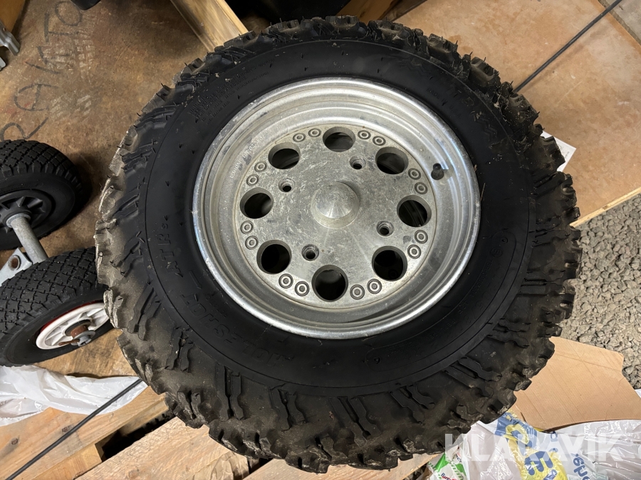 Däck till fyrhjuling Holeshot ATR AT205/80R12 & AT270/60R12 4 stycken