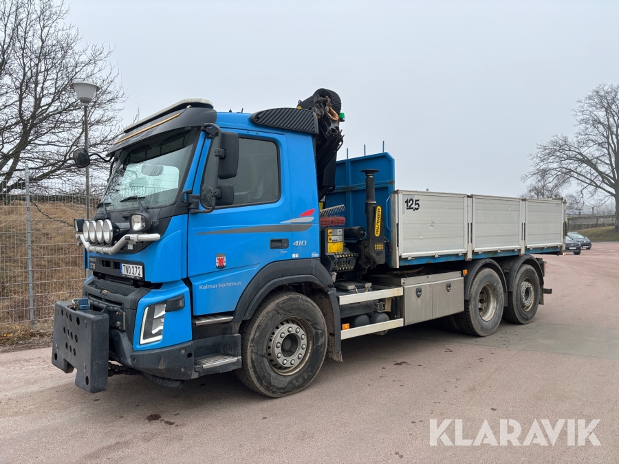 Kranbil Volvo FM 12.8 med tippflak