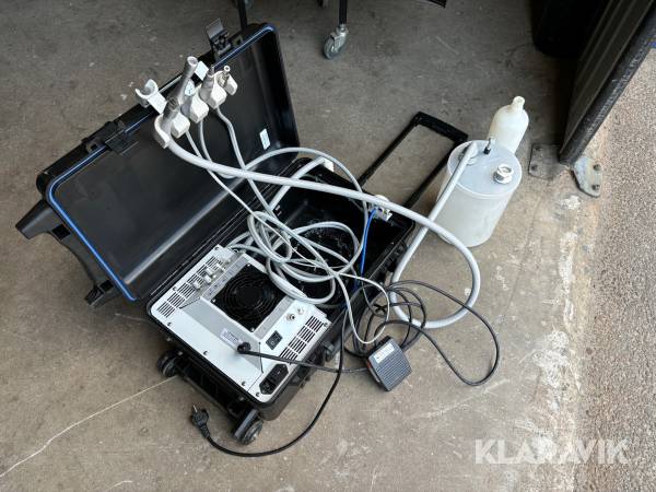 Tandläkarmaskin Brilliant Smile med tandblekningskit