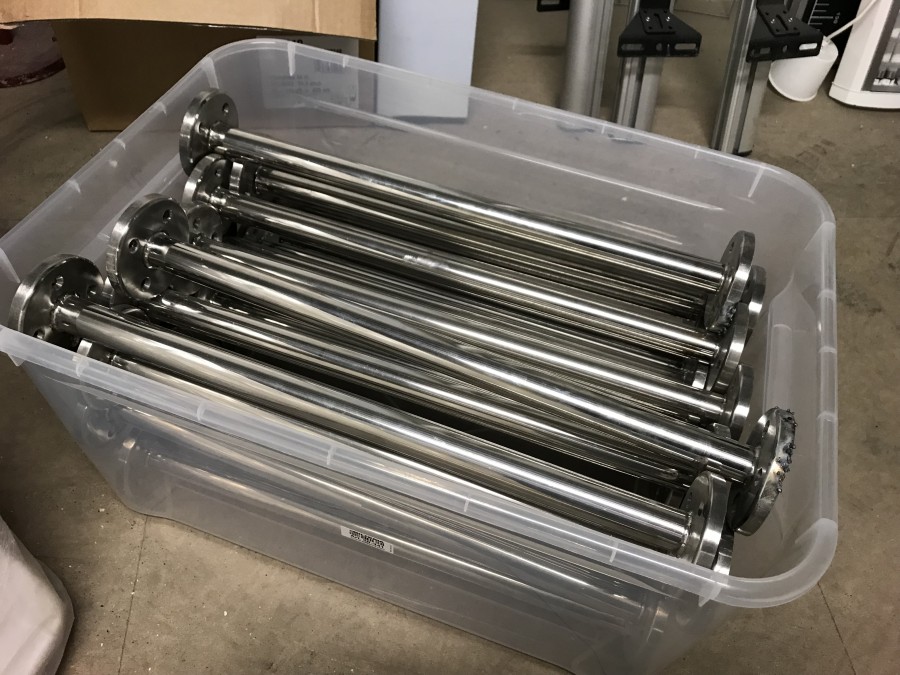 Ca 15 stänger för bardisk / restaurang