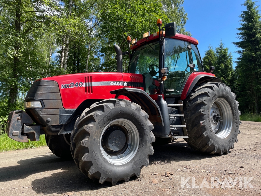 Traktor Case IH MX240 Magnum