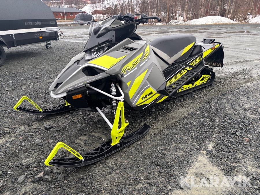 Snöskoter Yamaha Sidewinder Turbo